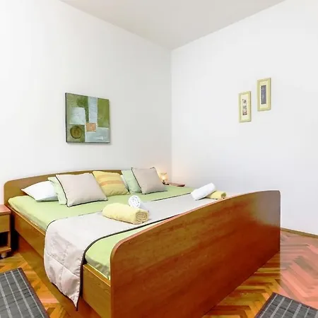 Διαμέρισμα With A Parking Space Brsecine, Dubrovnik - 8548 *